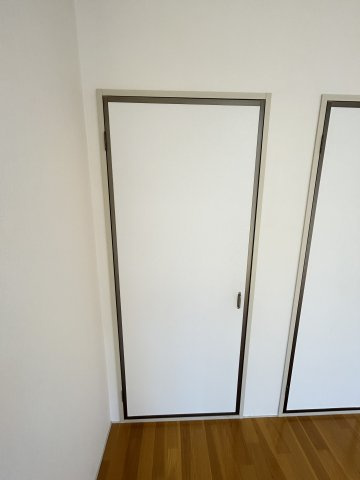 ハイツアールデコの洋室