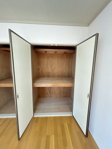 ハイツアールデコの収納