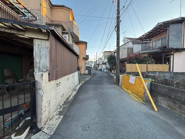 川越市今泉　建築条件なし売地　JR川越線『南古谷駅』徒歩12分　【南古谷小学区】の前面道路含む現地写真