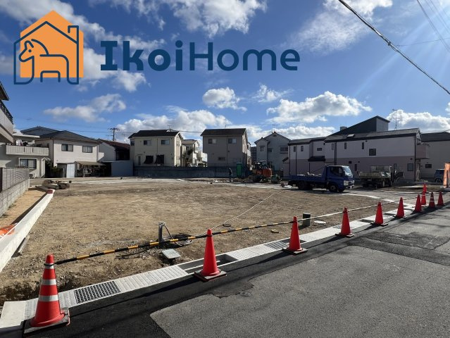 明石市北王子町　第2　7号地の前面道路含む現地写真|●年中無休：当日予約可●前面道路との高低さがなく、入出庫もしやすいです。