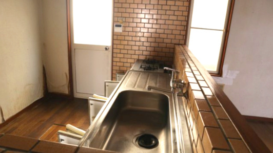 広白岳６丁目中古住宅のキッチン