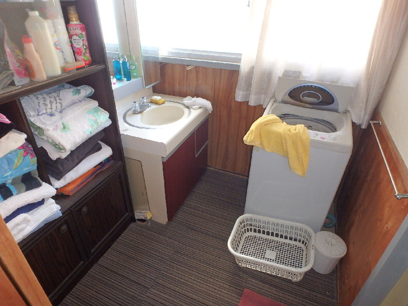 S1635H　西本郷中古住宅の脱衣所