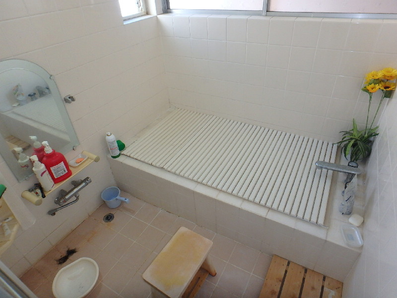 S1635H　西本郷中古住宅の浴室