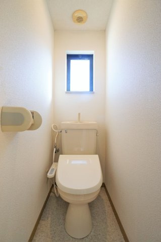【トイレ】 | ビ・グラッドハウス吉塚 | 別号室の写真になります。現況優先。