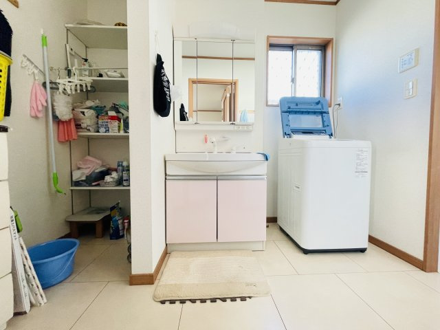 【独立洗面台】 | 熊谷市柿沼　中古戸建