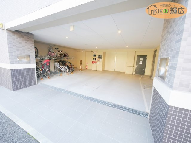 【駐車場】 | エスコート姫路ザ・レジデンス　3階