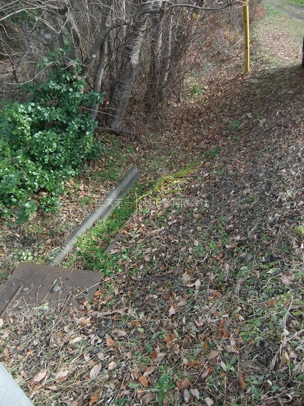 花巻市狼沢第２地割　土地の外観|側溝あります