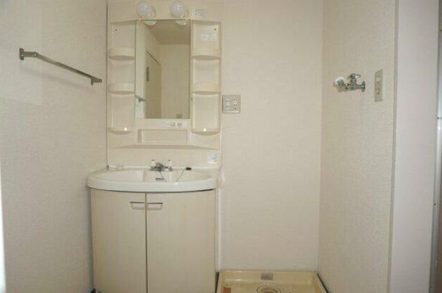 プレミアムフラット浦和仲町の洗面所