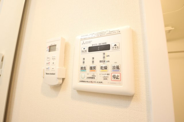 大阪市城東区野江３丁目の賃貸マンションのエントランス