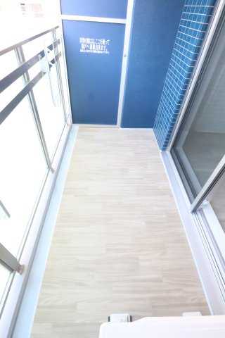 大阪市都島区中野町４丁目の賃貸マンションのバルコニー