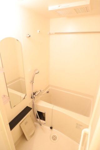 大阪市都島区中野町４丁目の賃貸マンションの浴室