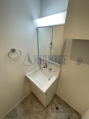 ラルーチェの洗面所