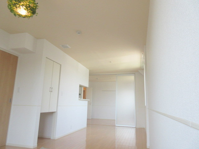 プランドール鎌倉イーストの居間・リビング