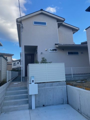 三田市あかしあ台１丁目　新築戸建