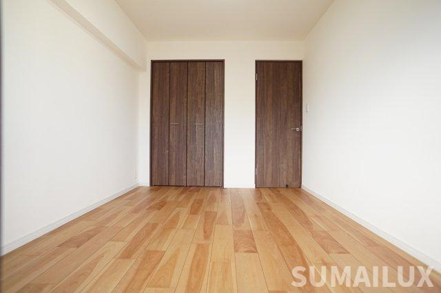 ライオンズマンション新大江の洋室