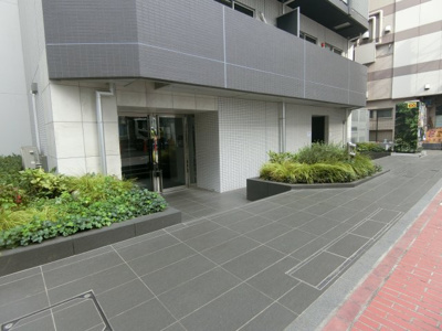 【エントランス】 | GENOVIA横浜関内skygarden