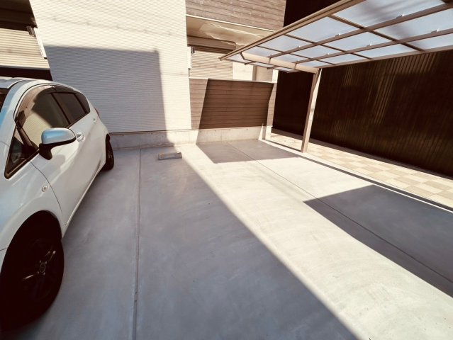 NET-K三木の駐車場