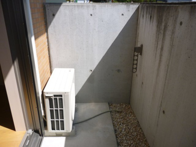 【バルコニー】 | ジャスティスⅡ番館 | 陽当たり良好なテラスです