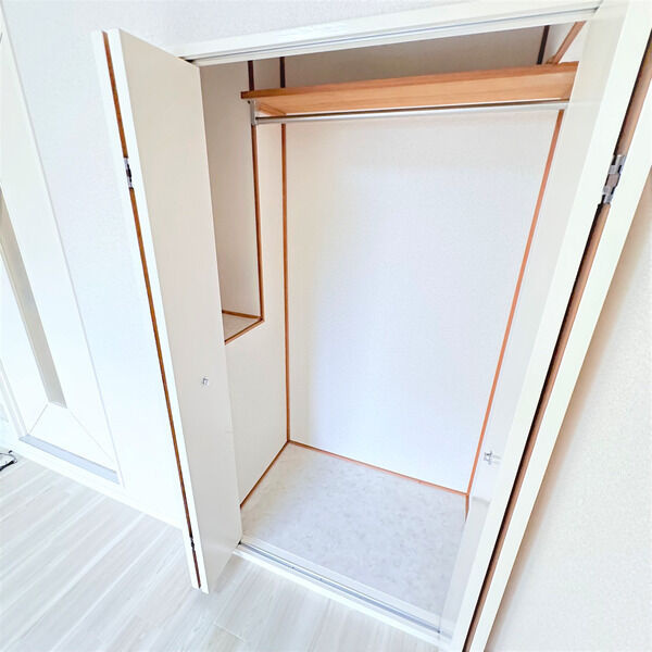 リバーサイドタカセの収納