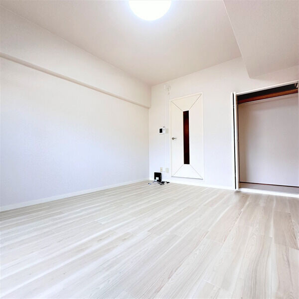 リバーサイドタカセの寝室