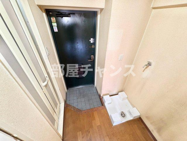 リバーサイドタカセの玄関