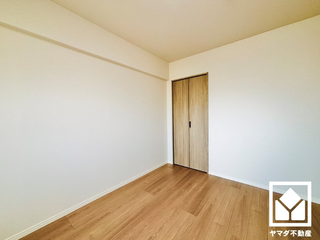 ペルル伏見桃山の洋室