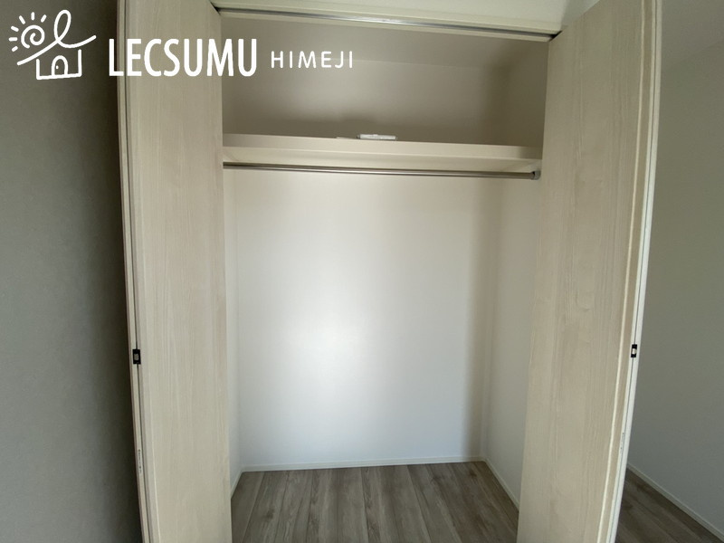 姫路市継Ⅱ／全３棟の収納|同社施工例