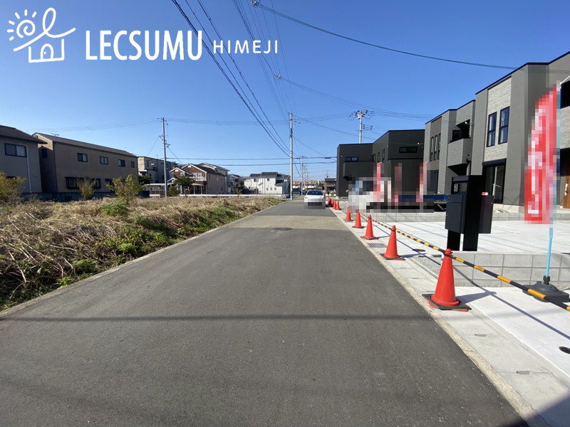 姫路市継Ⅱ／全３棟の前面道路含む現地写真|同社施工例