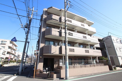 重厚感ある外観♪