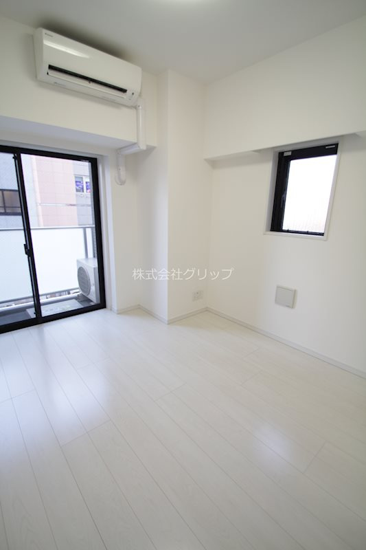 Le'a川崎壱番館の洋室