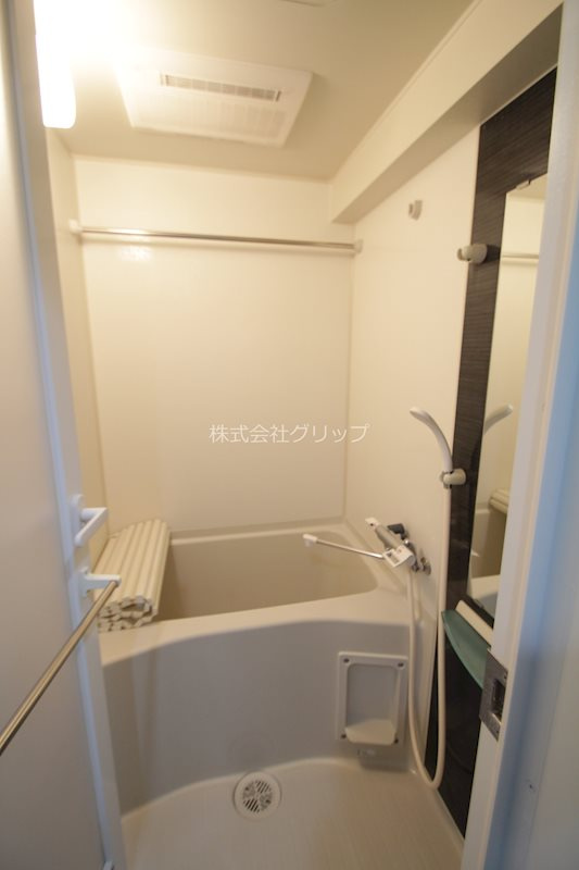 Le'a川崎壱番館の浴室