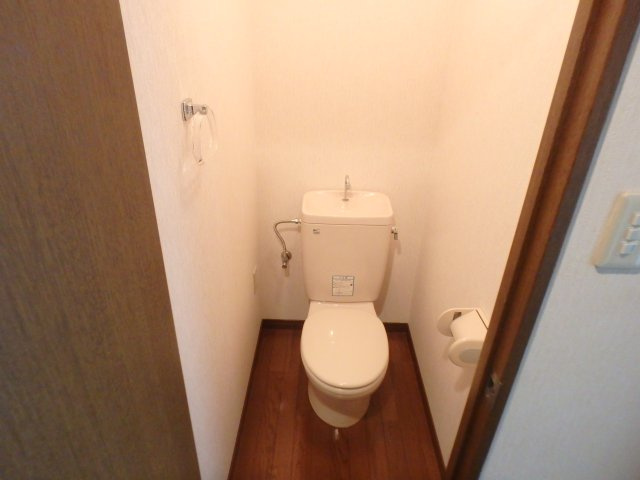 【トイレ】 | ステラハウス１９ | コンパクトで使いやすいトイレです