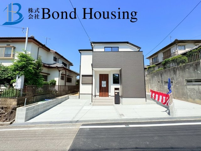 「閑静な住宅地」「L字2台駐車可」第14大久保町高丘 全2棟2号棟の外観