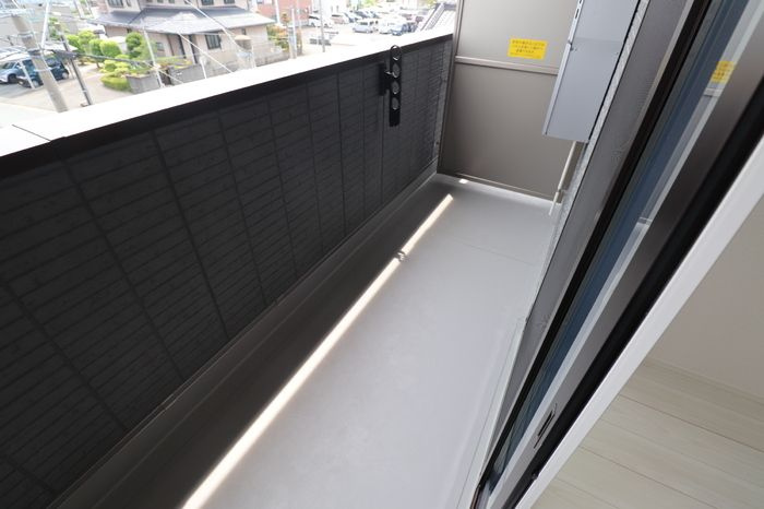 D-ROOM　FIRST　大善寺駅前のバルコニー|陽当たり良好なバルコニーです♪