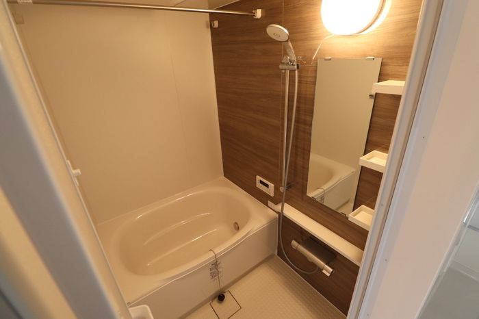 D-ROOM　FIRST　大善寺駅前の浴室|追い焚き・浴室乾燥機付きのお風呂です♪