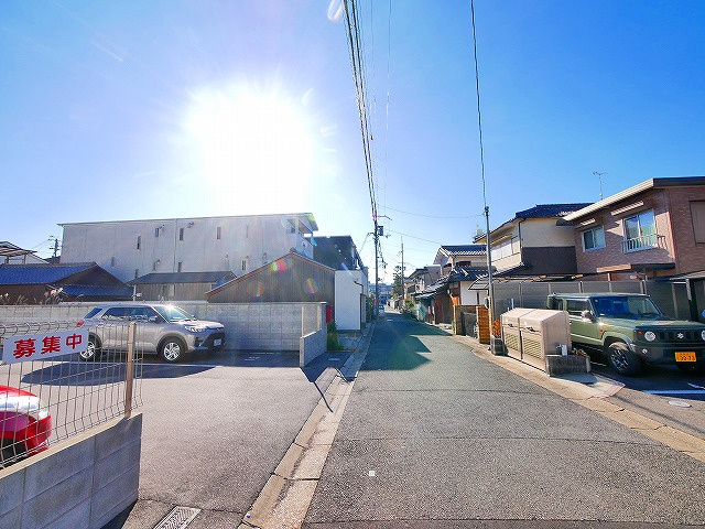 やましんモータープールの駐車場