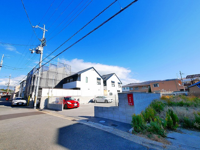 やましんモータープールの駐車場