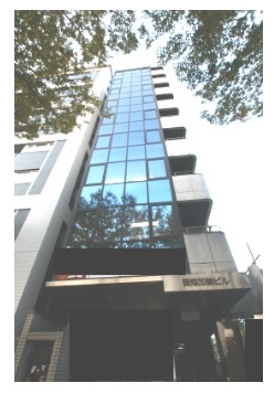 御池加納ビルの外観