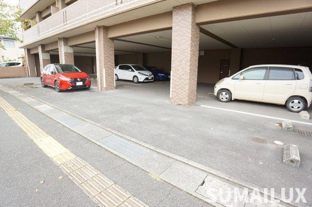 ダイコー光の森の駐車場