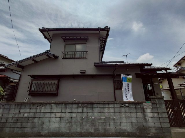 RESET HOUSE－リセットハウス小倉南区朽網西１丁目　【小倉南区　中古戸建て】の外観|家族の成長を見守る安心の外観♪【小倉南区　中古戸建　リノベーション】