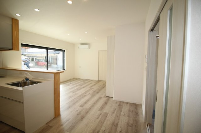 潮新町　新築戸建　の収納|ＬＤＫ　16.0帖