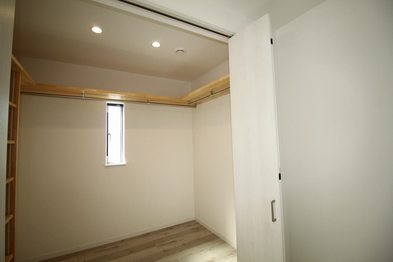 潮新町　新築戸建　の内装|2Ｆ　南西の部屋　7.5帖