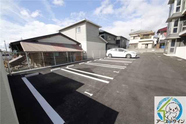 D-room五反田の駐車場