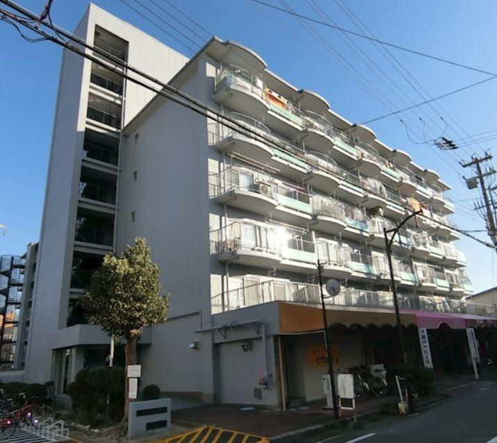 労住かどまハイツAの外観|新しい生活にいかがでしょうか？外観はお住まいの顔になります。こだわりたいポイントですね。水回りリフォームやリノベーションも承ってます。
■現地見学・資金計画相談・住宅ローン相談もお問合せ受付中■