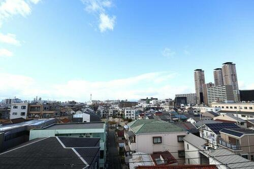 労住かどまハイツAの展望|物件からの展望
■物件内覧・資金計画相談・住宅ローン相談、リフォーム相談、お問合せ受付中■
※当日・翌日のご内覧、ご相談はお電話でのお問合せがスムーズです！