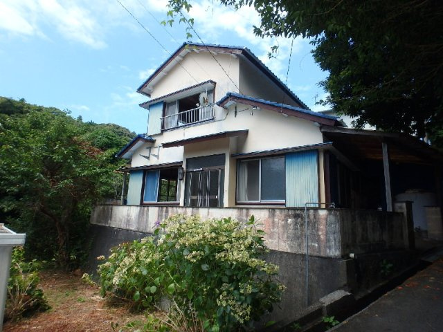 S1630H　白浜中古住宅の外観