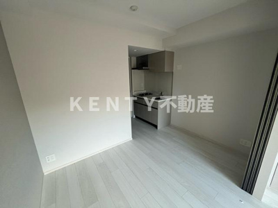 【居間・リビング】 | ルフォンプログレ西大井プレミア | こちらのリビングで趣味の時間をお楽しみください