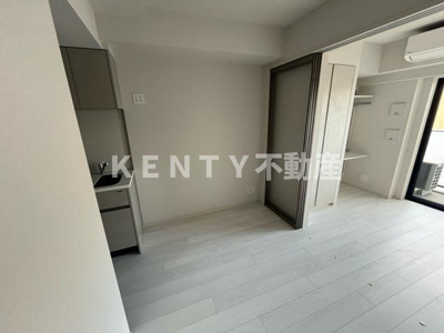 【居間・リビング】 | ルフォンプログレ西大井プレミア | こちらのリビングで趣味の時間をお楽しみください