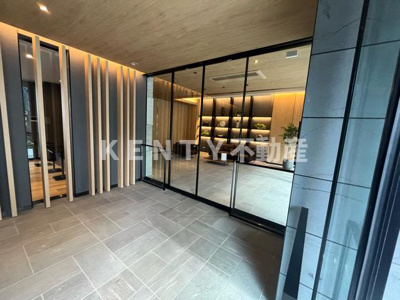 【エントランス】 | ルフォンプログレ西大井プレミア | 落ち着いたエントランスです