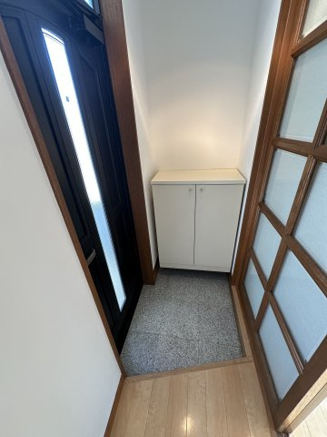 アーバンハイツ中道の玄関